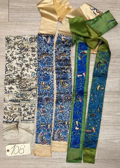 CHINE - XIXe siècle.
Set of seventeen pairs...