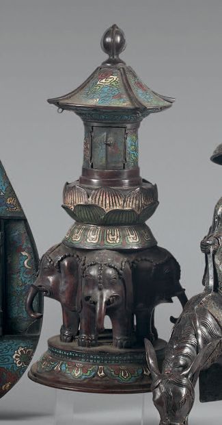 JAPON - Epoque MEIJI (1868 - 1912).
Bronze...