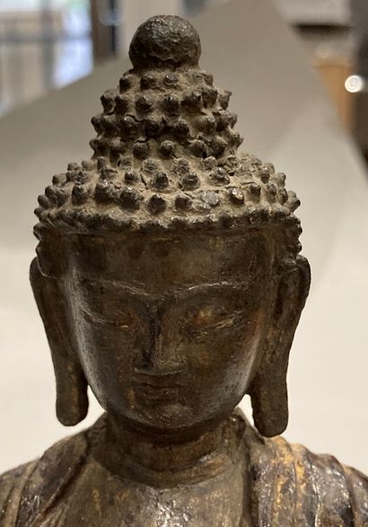 CHINE - Époque MING (1368-1644).
Statuette...
