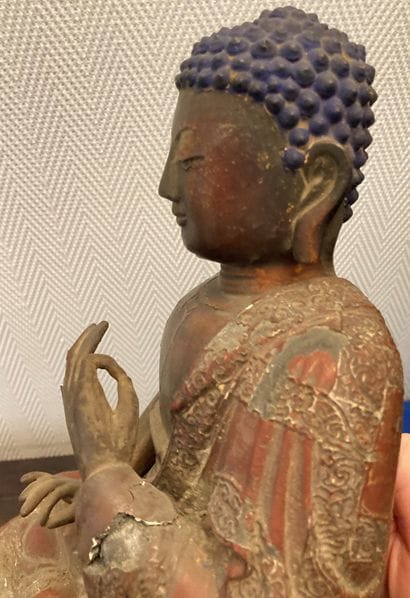 CHINE - XVIIe-XVIIIe siècles.
Wooden Buddha...