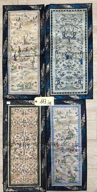 CHINE - XIXe siècle.
Set of eighteen rectangular...