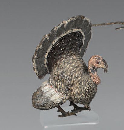Turkey doing the wheel. H. : 8,7 cm. L. :...