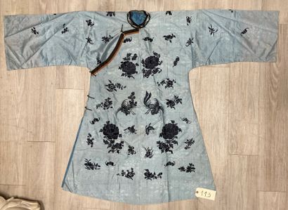 CHINE - XIXe siècle.
Set of four women's...