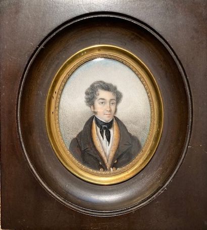 Oval miniature representing a man in bust...