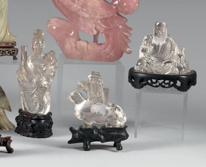 CHINE - XXe siècle.
Three rock crystal groups...
