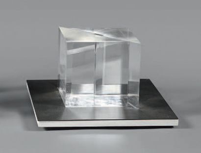 Terry HAASS (1923-2016) :
Sculpture in Plexiglas....