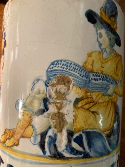 ITALIE (CASTELLI), début du XVIIe siècle.
Earthenware...