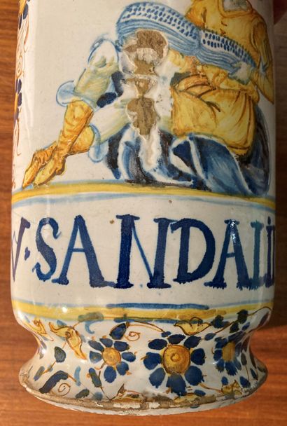 ITALIE (CASTELLI), début du XVIIe siècle.
Earthenware...