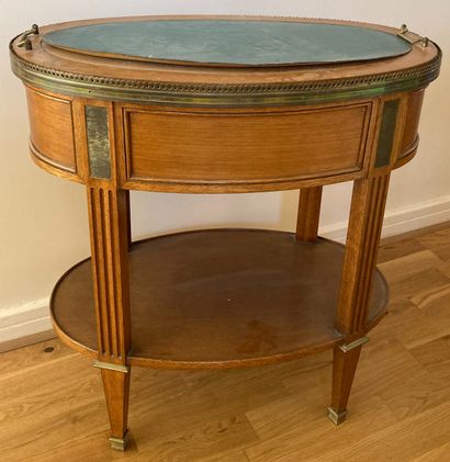 Planter and its lid of oval shape in fruitwood,...