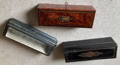 Three glove boxes : - one in burr, the lid...