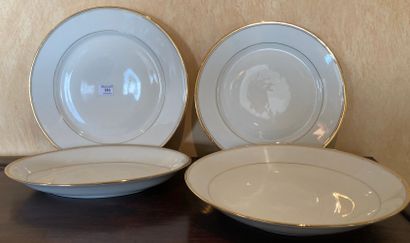 Part of a table service in porcelain with...