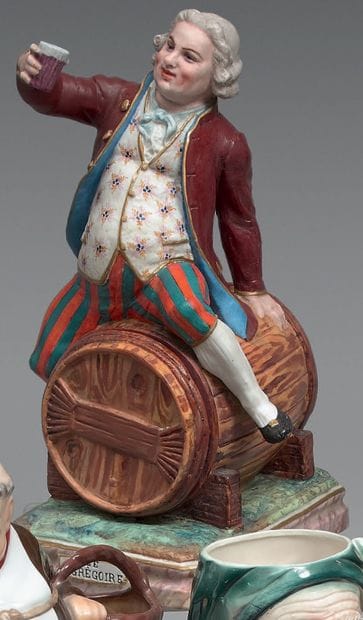 Pot à tabac en biscuit de porcelaine polychrome,...