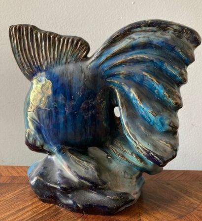RAMBERVILLERS. Poisson en grès flammé à décor...
