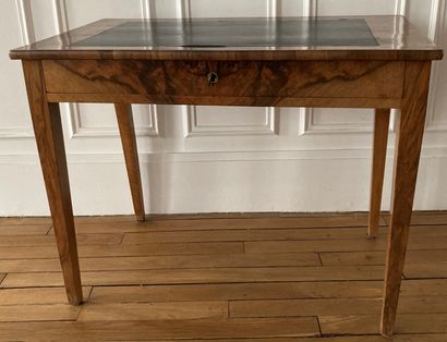 Writing table in walnut, the belt with a...