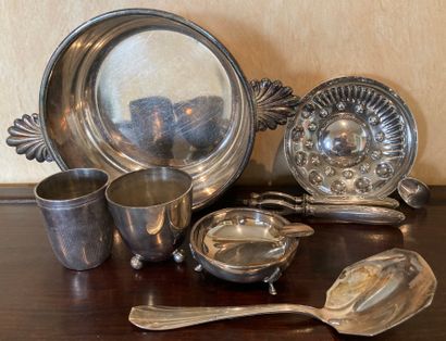 Set in silver plated metal, including: tripod...