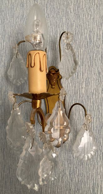 Lustre garni de pendeloques de cristal, à...