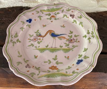 Earthenware set with Moustiers decoration...
