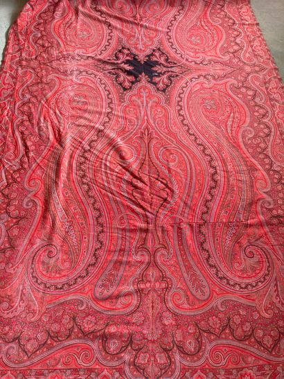 Large shawl in cashmere Lyonnais decorated...