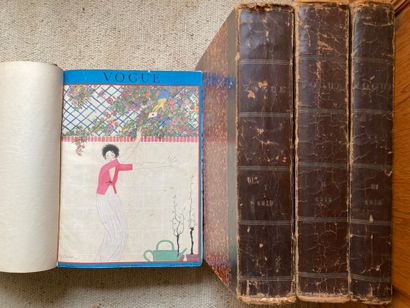 Quatre volumes reliés de la revue Vogue,...