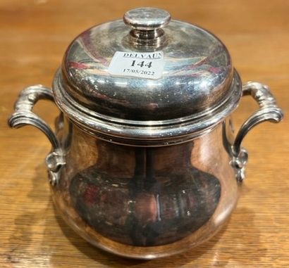 Covered sugar bowl in plain silver (950),...