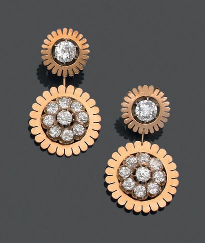 Pair of 18K (750) yellow gold earrings, each...