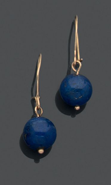 Paire de boucles d'oreille en or jaune 18K...