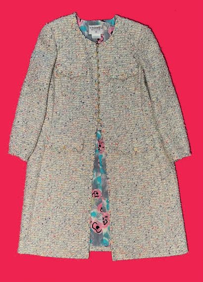 CHANEL BOUTIQUE.
Manteau en laine, coton...
