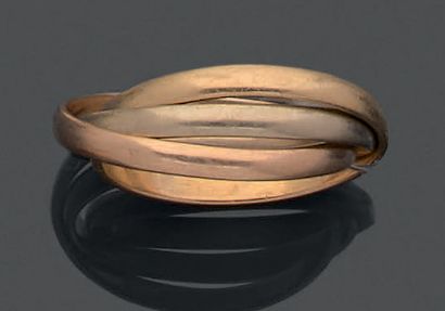 Triple alliance en ors de couleur 18K (750)....