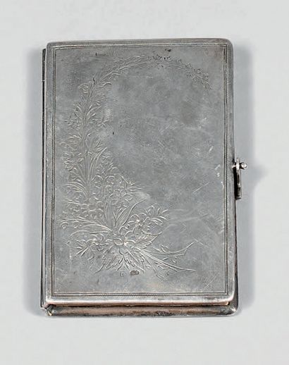 Carnet à monture en argent (800), les plats...