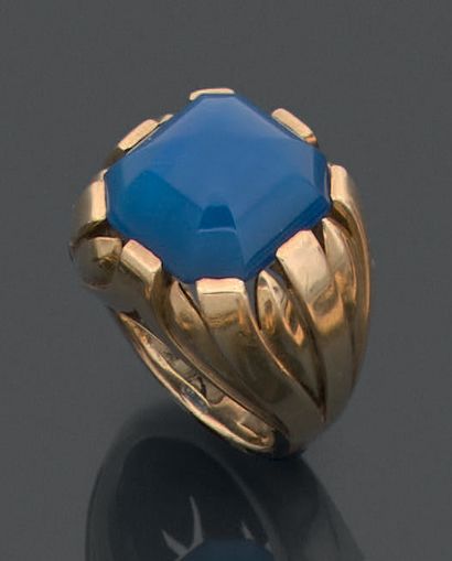 Bague en or jaune 18K (750), la monture à...