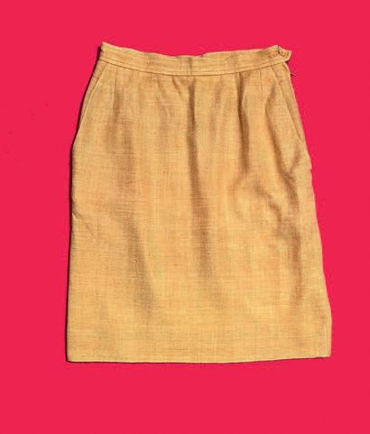 Yves Saint-Laurent
Rive Gauche. Jupe en lin...
