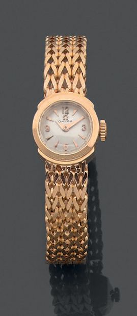 Montre de dame en or jaune 18K (750), le...