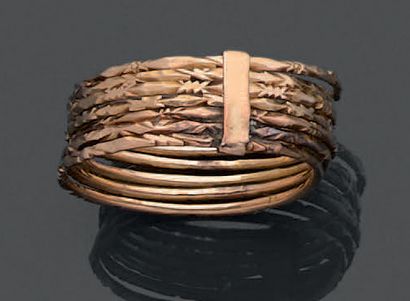 Bague semainier en or jaune 14K (585), les...