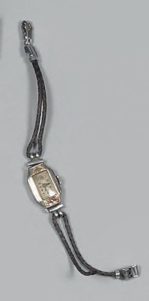 Petite montre de dame en argent (925), anciennement...