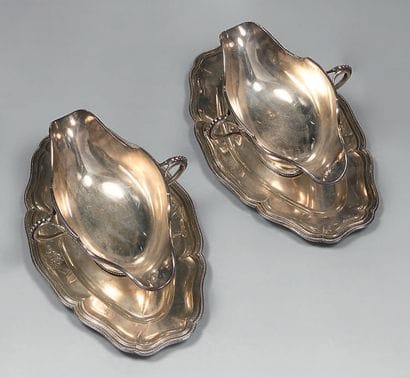 Pair of silver sauce boats (950), with contours...