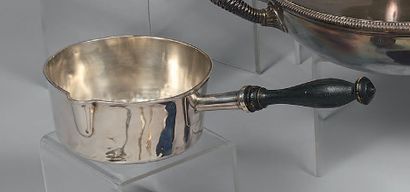 Small pan in plain silver (950), the handle...