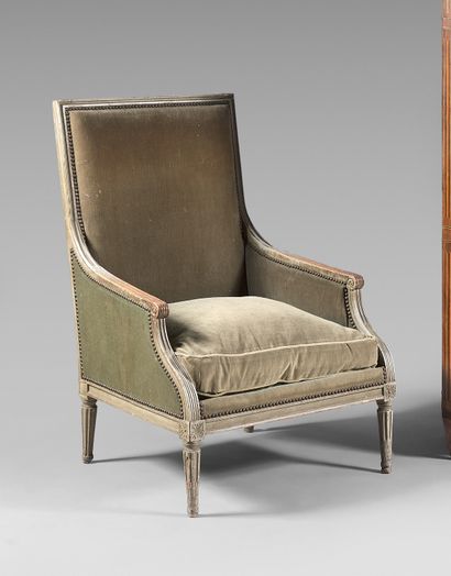 Shepherd's chair in grey-green molded wood,...