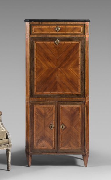 Small secretary in wood veneer with butterfly...
