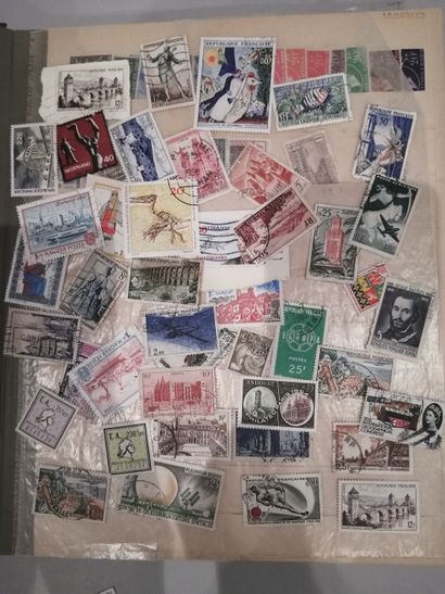 Album de timbres des Colonies et Territoires...