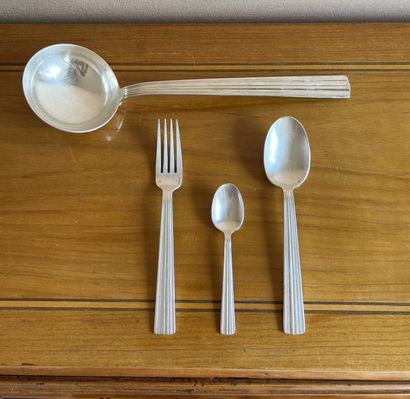 Silver plated cutlery set, the spatula with...