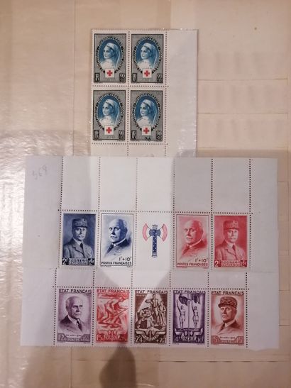 Album de timbres des Colonies et Territoires...