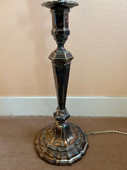 Large silver-plated metal lamp stand, decorated...