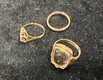 
Lot en or jaune 18K (750) comprenant une...