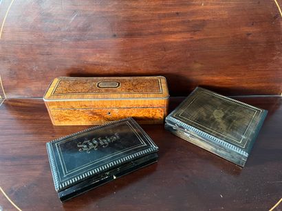 Coffret de jeu en bois noirci marqueté de...