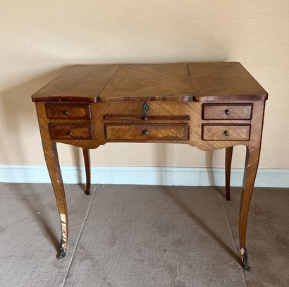 Dressing table in wood veneer inlaid with...