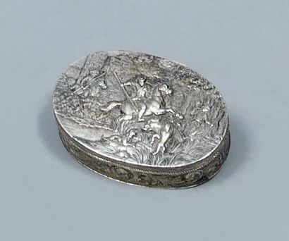 Boîte ovale en argent (925), le couvercle...