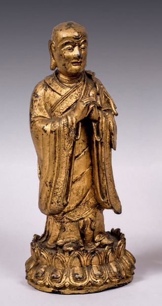 CHINE - XIXe siècle.
Luohan in gold-lacquered...