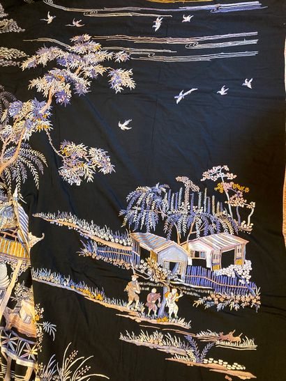 CHINE, Canton - XXe siècle.
Large rectangular...