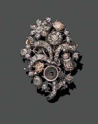 Brooch in 18K (750) yellow gold and silver...