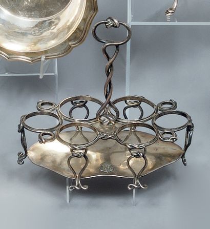 Monture de nécessaire de table en argent...